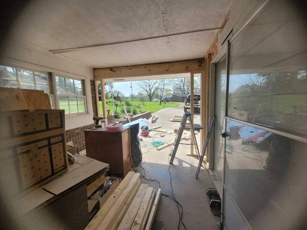 Air movers and dehumidifier for Drying & Dehumidification in Fairborn